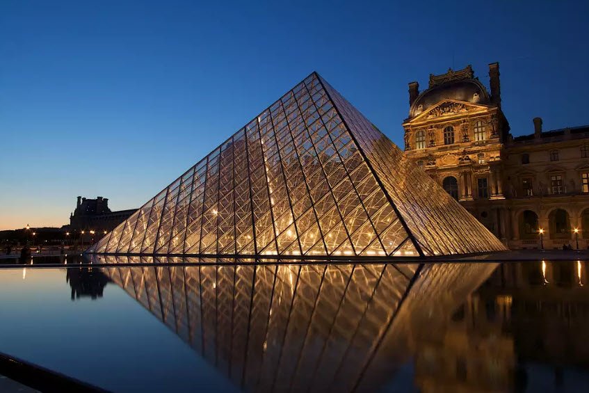 Louvre Museum (Musée du Louvre), Paris, Île-de-France, France